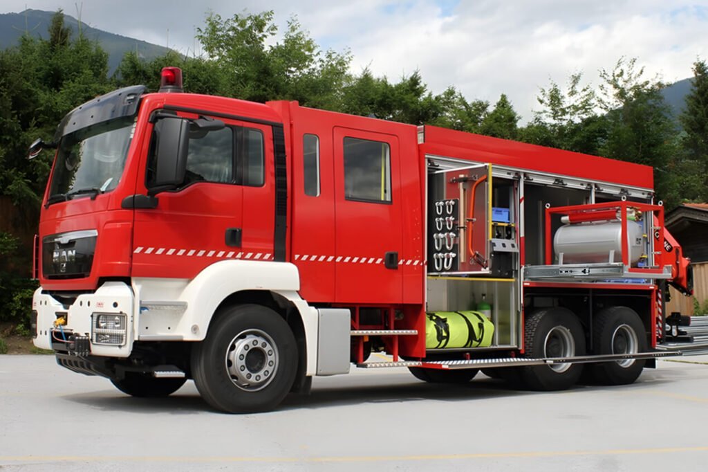 emergency vehicle 4 emergency vehicle,emergency vehicle solutions,rescue vehicle,mobile command unit,rescue equipment